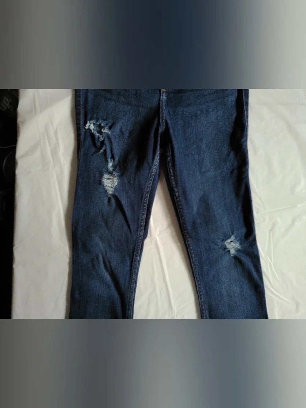 Hollister slim fit